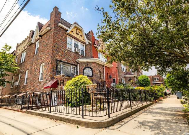 Property at 3524 Avenue M, Brooklyn, NY 11234, 3 beds, 2.5 baths