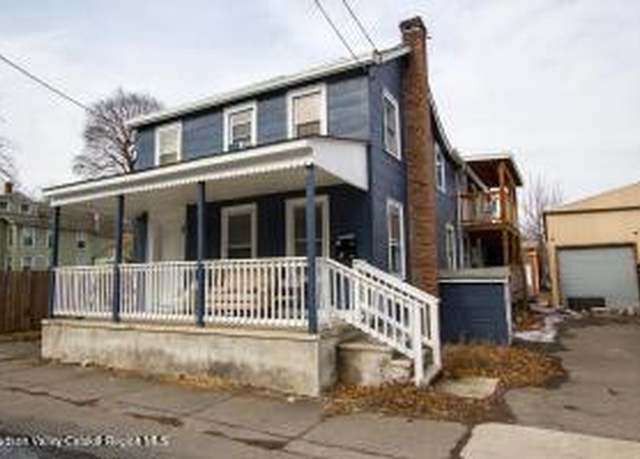 Property at 54 W Bridge St, Catskill, NY 12414