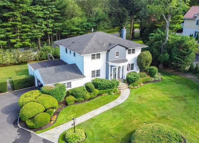 Property at 6 Jeffrey Ln, Lake Success, NY 11020, 5 beds, 3.5 baths