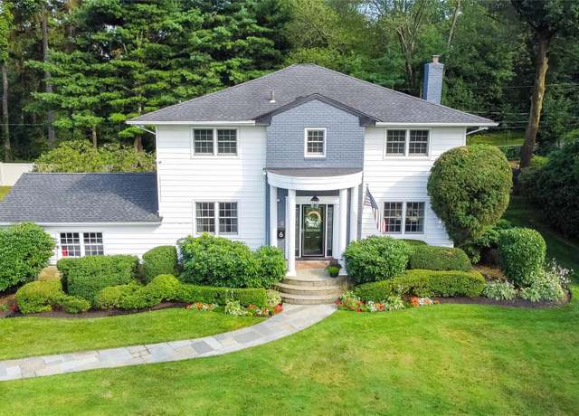 Property at 6 Jeffrey Ln, Lake Success, NY 11020, 5 beds, 3.5 baths