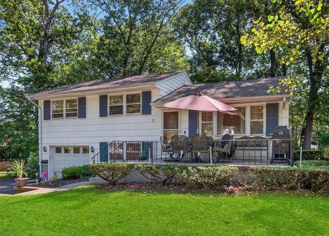 Property at 2 Beech Rd, Suffern, NY 10901, 3 beds, 1.5 baths