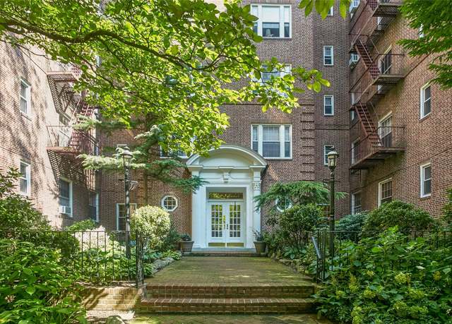 Property at 117-01 Park Lane South Unit C 1F, Kew Gardens, NY 11418, 2 beds, 1 bath