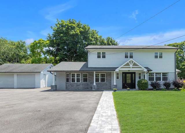 Property at 42 Norwood Rd, Northport, NY 11768, 5 beds, 3.5 baths