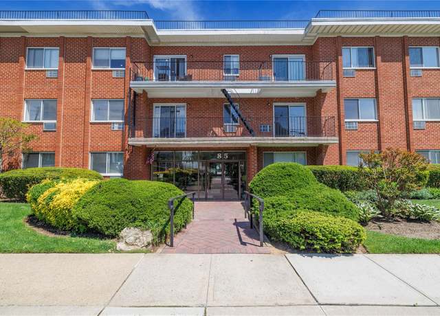 Property at 85 S Centre Ave Unit A17, Rockville Centre, NY 11570, 1 bed, 1 bath