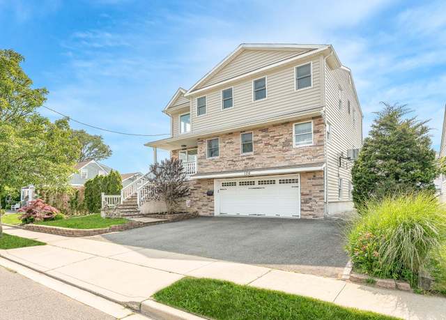 Property at 106 Irving Ave, Freeport, NY 11520, 3 beds, 2.5 baths