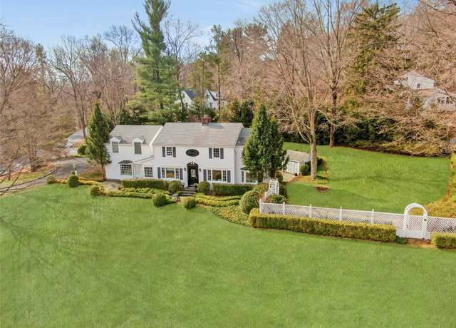 Property at 4 Bittersweet Ln, Mount Kisco, NY 10549, 4 beds, 5.5 baths