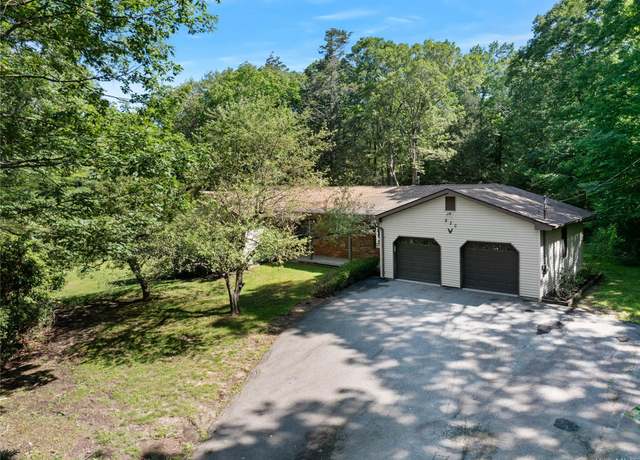 Property at 920 Mount Vernon Rd, Wurtsboro, NY 12790, 3 beds, 3 baths