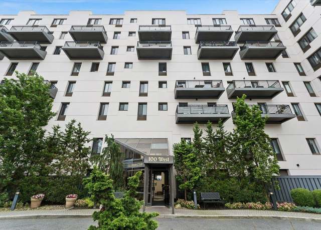Property at 100 W Broadway Unit 7BB, Long Beach, NY 11561, 2 beds, 2.5 baths