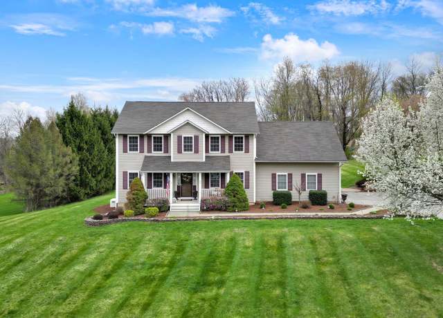 Property at 80 Normandy Ct, New Hampton, NY 10958, 3 beds, 2.5 baths