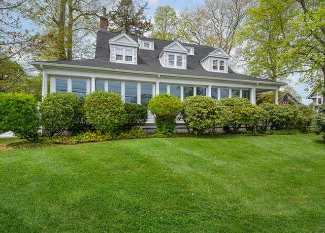 Property at 76 Argyle Ave, Babylon, NY 11702, 5 beds, 2.5 baths