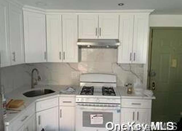Property at 132-39 Pople Ave Unit 3B, Flushing, NY 11355, 3 beds, 2 baths