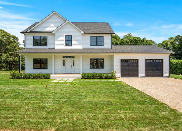 Property at 9 Fanning Ave, Hampton Bays, NY 11946, 4 beds, 2.5 baths