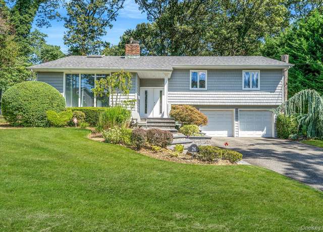 Property at 26 Long Ridge Rd, Plainview, NY 11803, 4 beds, 2.5 baths