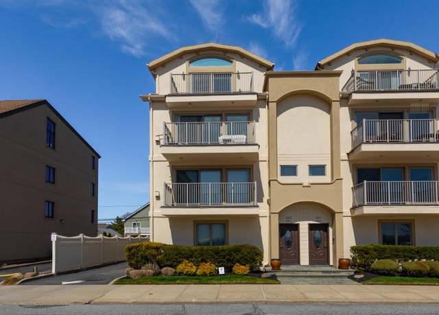 Property at 367 W Broadway, Long Beach, NY 11561, 3 beds, 2.5 baths