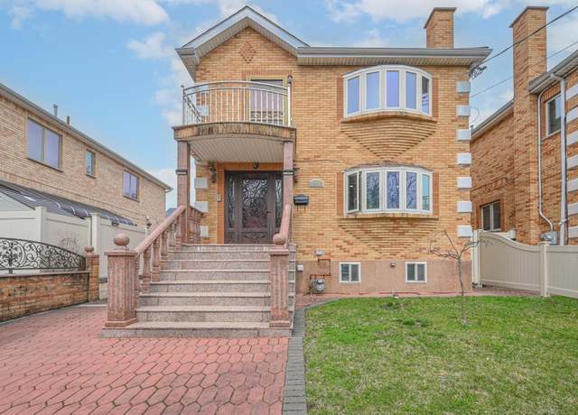 Property at 168-07 81 Ave, Jamaica Estates, NY 11432, 3 beds, 3.5 baths