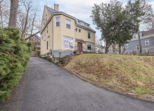 Property at 9 Aqueduct Pl, Yonkers, NY 10701, 4 beds, 1.5 baths