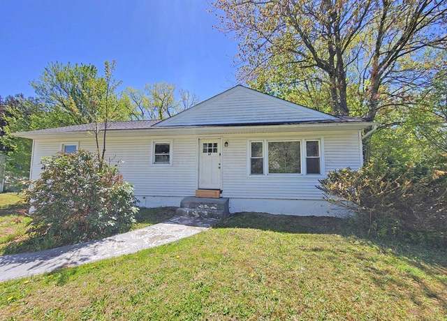 Property at 87 Coach Ln, Newburgh, NY 12550, 3 beds, 2 baths
