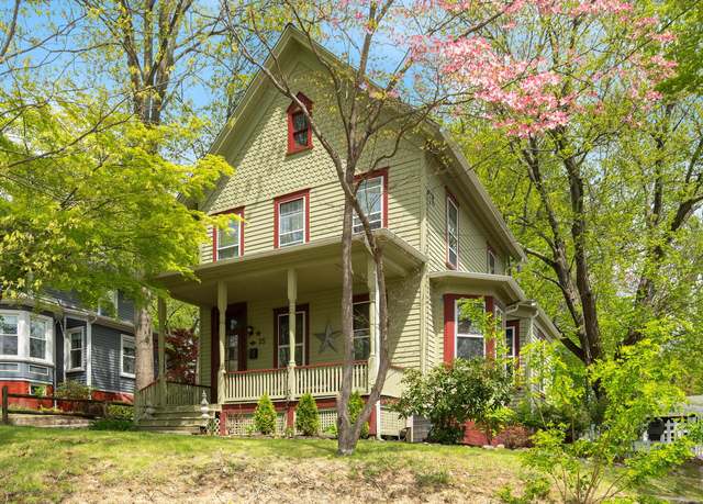 Property at 25 Brookville Ave, Ossining, NY 10562, 3 beds, 1.5 baths