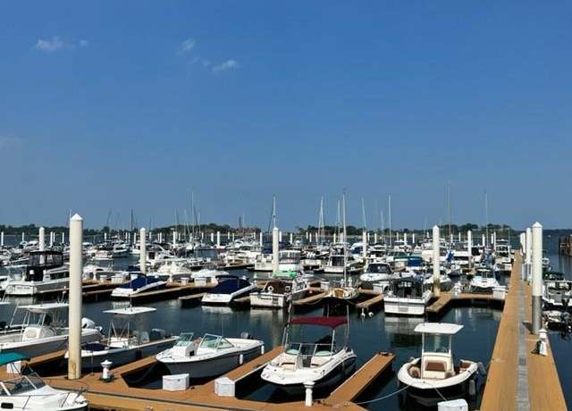 Property at 148 City Island Ave Unit E12, Bronx, NY 10464