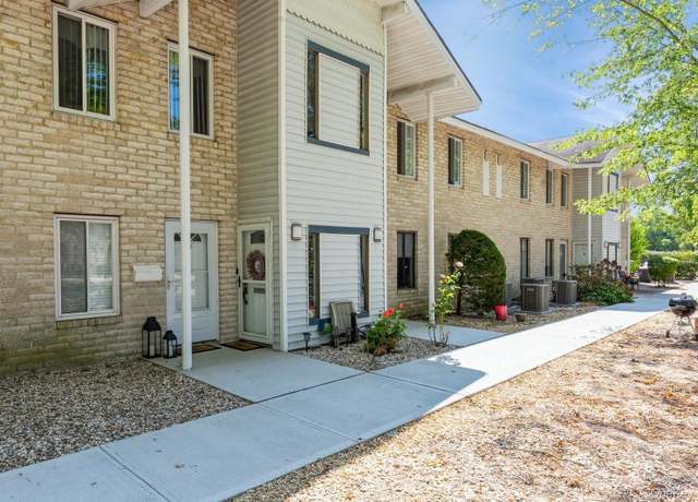 Property at 19 Redwood Ct #19, Coram, NY 11727, 1 bed, 1 bath