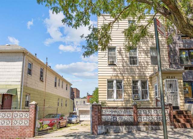 Property at 42-52 65th Pl, Woodside, NY 11377, 5 beds, 3 baths