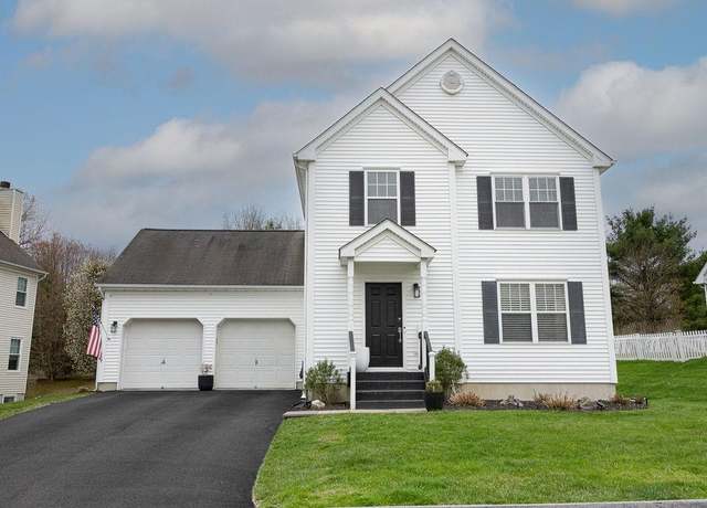 Property at 10 Mill Pond Ln, Poughquag, NY 12570, 3 beds, 2.5 baths