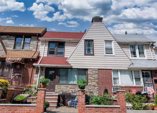 Property at 30-26 87th St, East Elmhurst, NY 11369, 3 beds, 2.5 baths