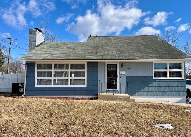 Property at 49 Bedford Ave, Middletown, NY 10940, 3 beds, 2 baths