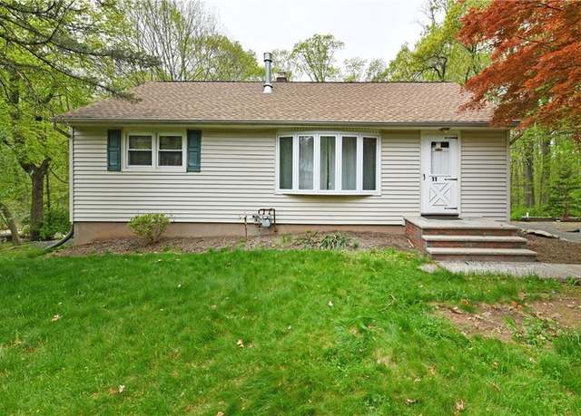 Property at 11 Brookview Blvd, Chestnut Ridge, NY 10977, 4 beds, 2 baths
