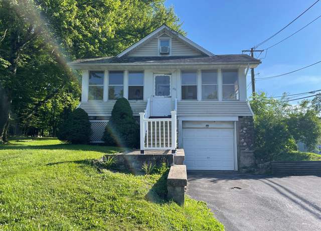 Property at 193 Bert Crawford Rd, Middletown, NY 10940, 3 beds, 1 bath