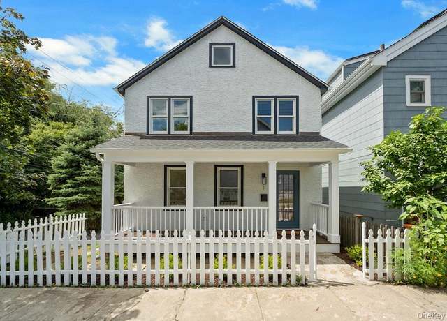 Property at 1 Pleasant St, Sleepy Hollow, NY 10591, 3 beds, 1.5 baths