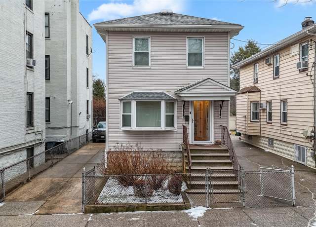 Property at 2850 Harrington Ave, Bronx, NY 10461, 3 beds, 1.5 baths