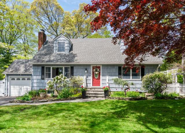 Property at 7 Mayflower Ct, Centerport, NY 11721, 4 beds, 2 baths