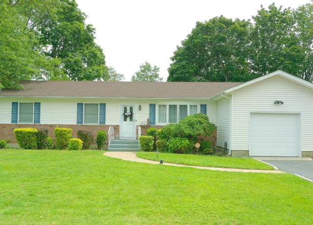 Property at 238 Adams St, Deer Park, NY 11729, 3 beds, 1.5 baths