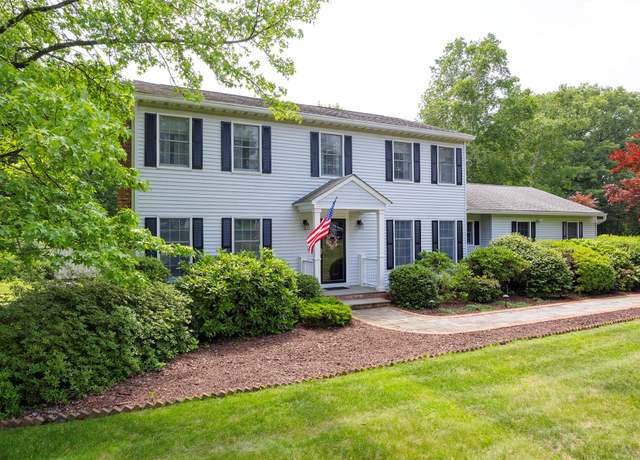 Property at 4 Tower Rd, Hopewell Junction, NY 12533, 4 beds, 2.5 baths