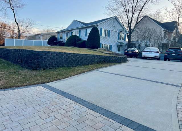 Property at 60 Holbrook Rd, Holbrook, NY 11741, 5 beds, 2 baths