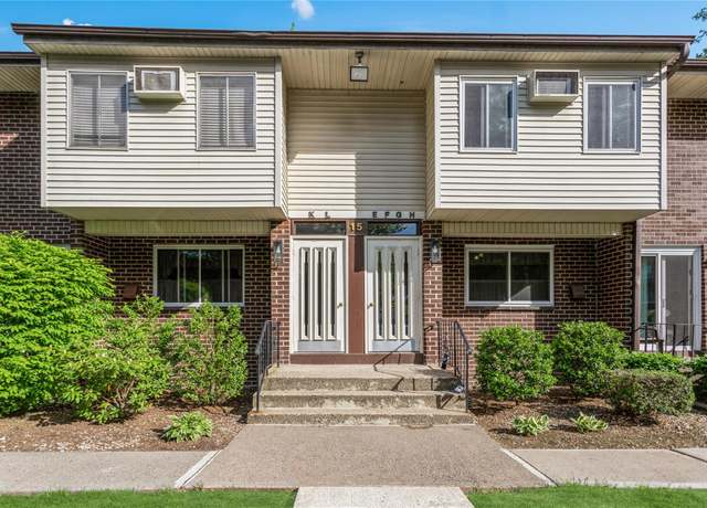 Property at 15F Blue Hill Cmns, Orangeburg, NY 10962, 1 bed, 1.5 baths