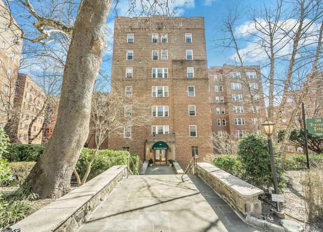 Property at 280 Bronxville Unit 1Y, Bronxville, NY 10708, 1 bed, 1 bath