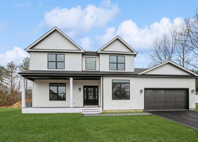 Property at 14 Ciliotta Ln, Port Jefferson Station, NY 11776, 4 beds, 2.5 baths