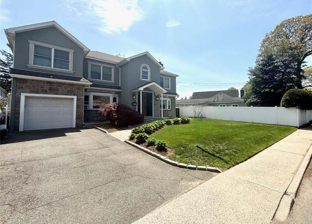 Property at 1601 Union Ave, Hewlett, NY 11557, 6 beds, 4.5 baths