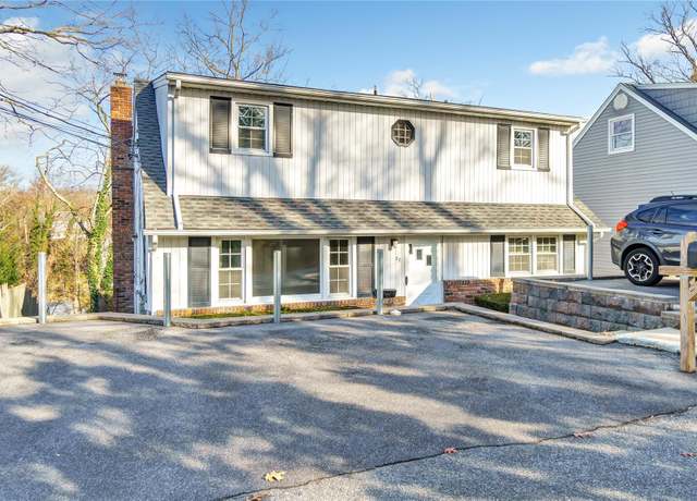 Property at 27 Potter Ln, Halesite, NY 11743, 4 beds, 2.5 baths