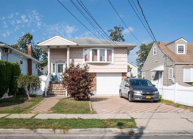 Property at 1093 Fayette St, Uniondale, NY 11553, 5 beds, 2 baths
