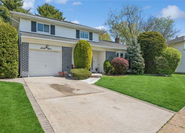 Property at 69 Sunnyside Ln, Oyster Bay, NY 11590, 4 beds, 2 baths