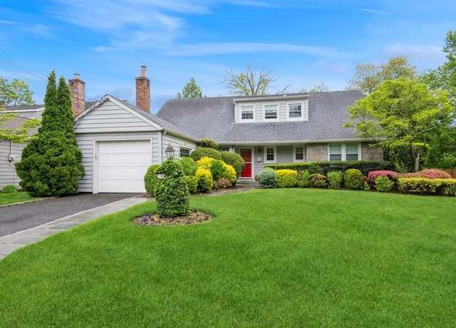 Property at 14 Hazel Pl, Woodmere, NY 11598, 3 beds, 2 baths