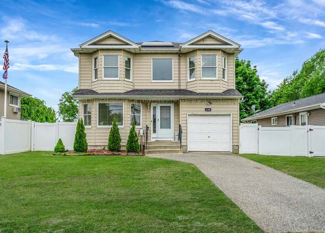 Property at 130 W 7th St, Deer Park, NY 11729, 4 beds, 3.5 baths