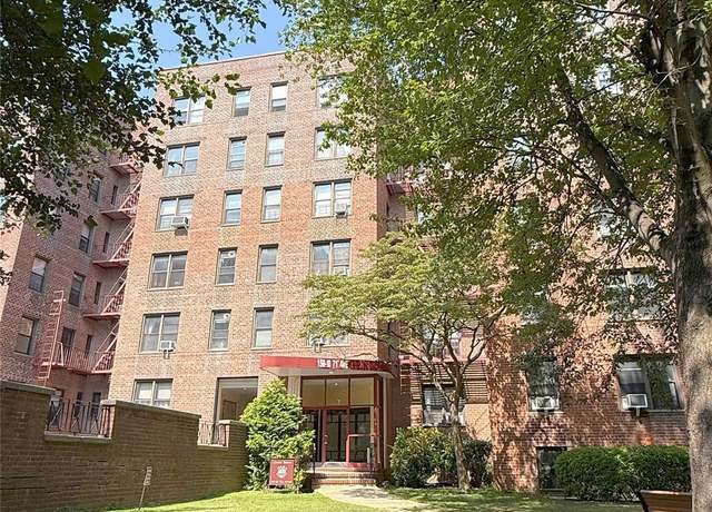 Property at 15020 71 Ave Unit 3E, Flushing, NY 11367, 1 bath