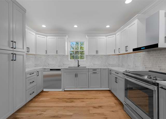 Property at 213 Holland Ave, Medford, NY 11763, 4 beds, 2.5 baths