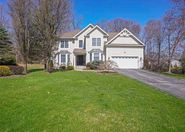 Property at 8 Raven Ct, Armonk, NY 10504, 4 beds, 3.5 baths