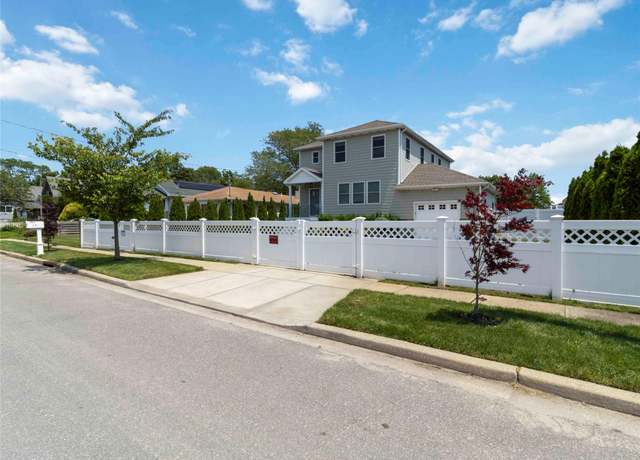 Property at 1 A E Hamilton Ave, East Massapequa, NY 11758, 5 beds, 2 baths