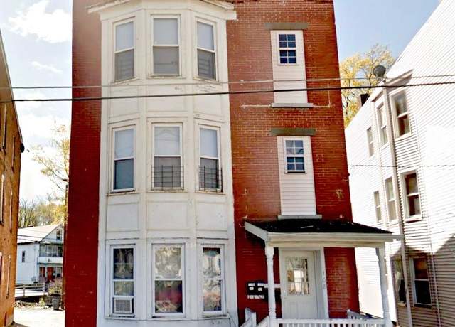 Property at 108 Winnikee Ave, Poughkeepsie, NY 12601, 9 beds, 3 baths